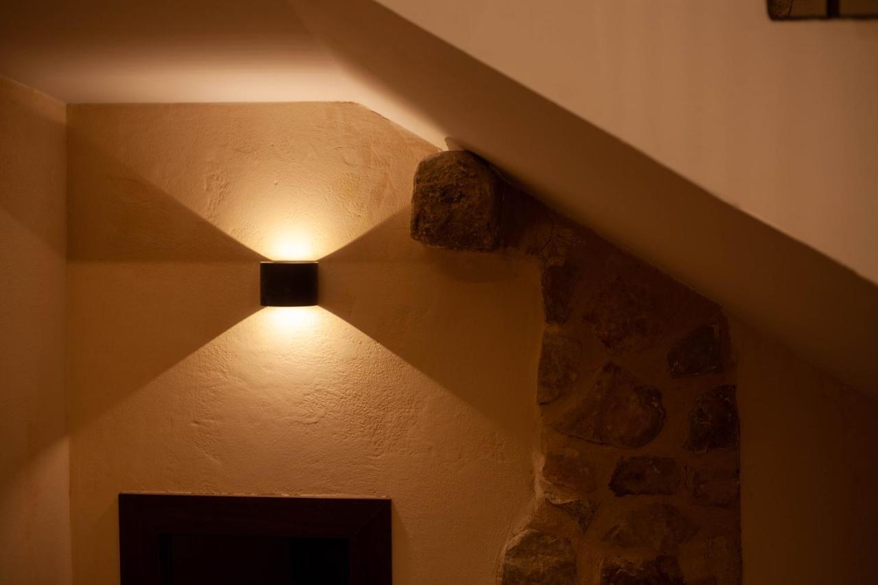 Casa Sanui. Apartaments Turistics Rurals Estorm エクステリア 写真