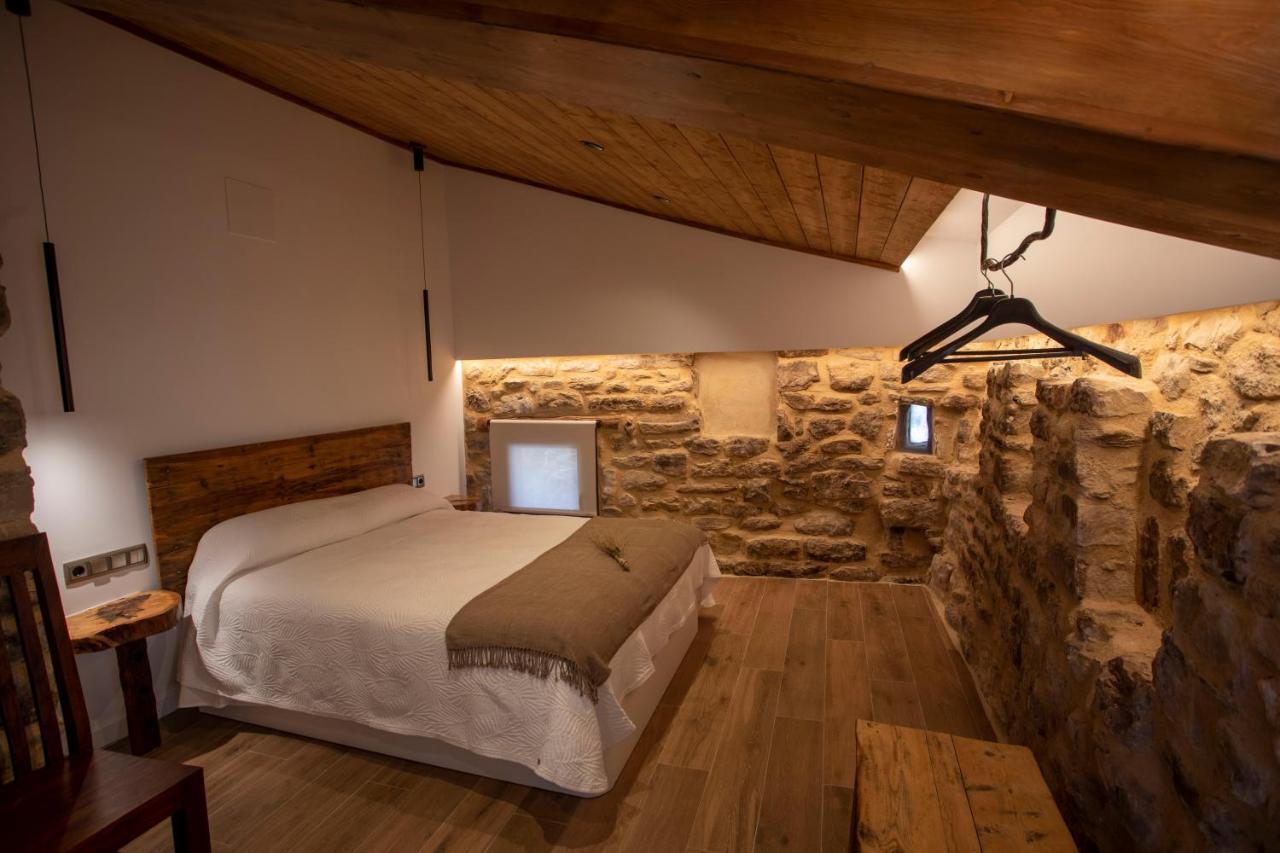 Casa Sanui. Apartaments Turistics Rurals Estorm エクステリア 写真